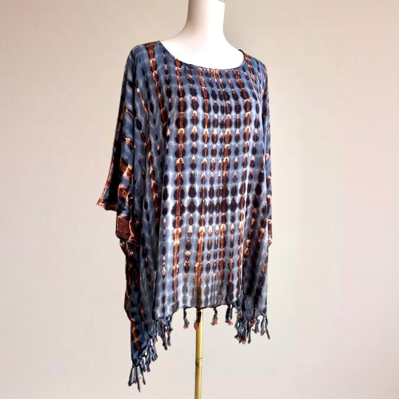 0094/ Oversized  Dark Grey Tie Dye Poncho - Picture 6 of 8